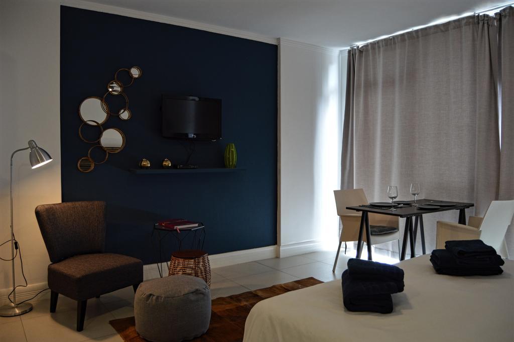 Urban Oasis At The Four Seasons Apartment Cape Town Luaran gambar