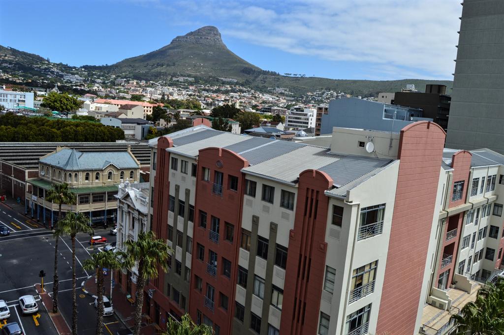 Urban Oasis At The Four Seasons Apartment Cape Town Luaran gambar