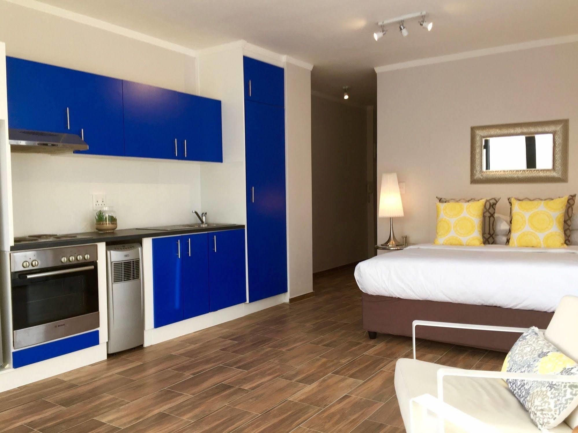 Urban Oasis At The Four Seasons Apartment Cape Town Luaran gambar