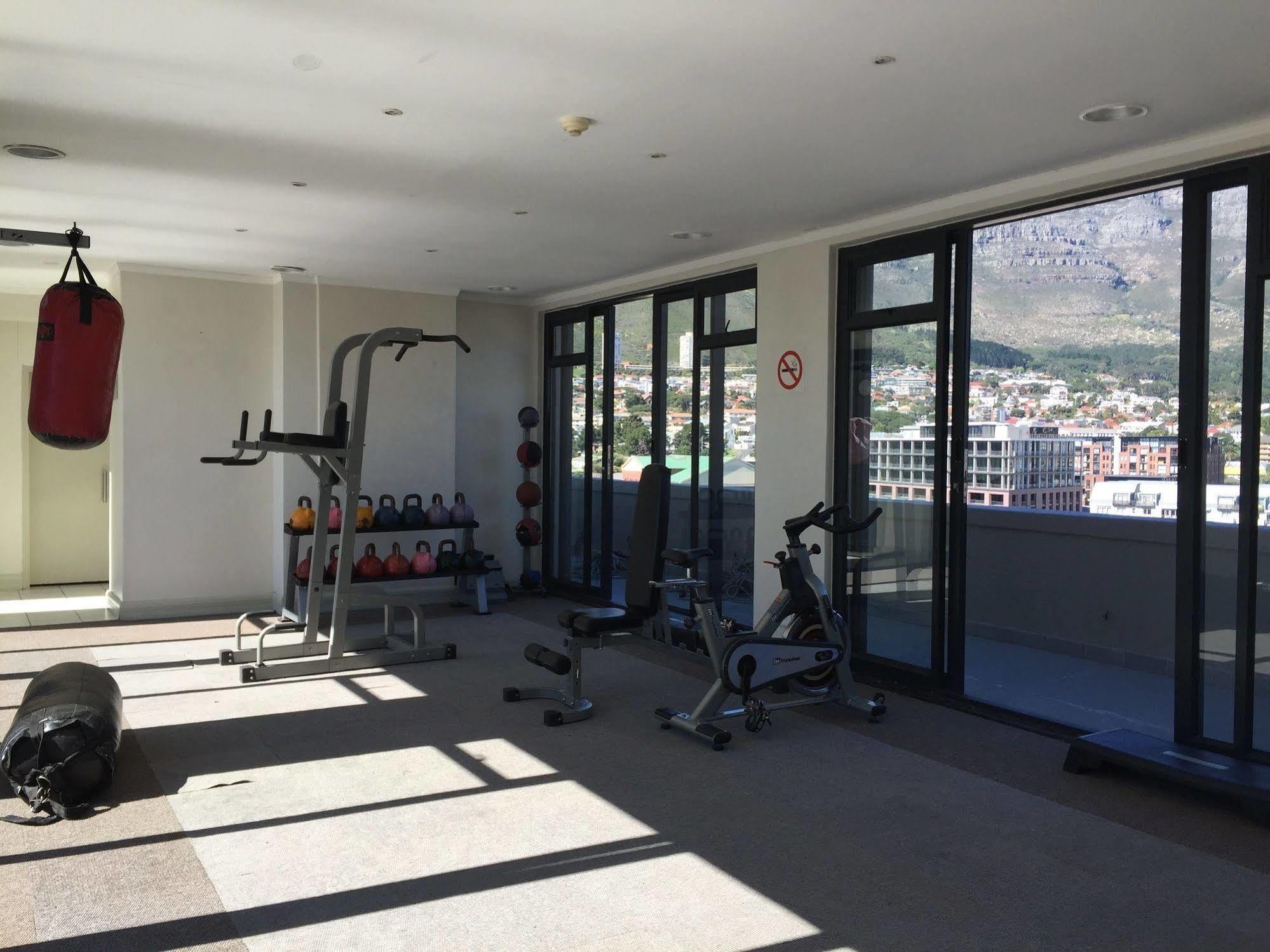 Urban Oasis At The Four Seasons Apartment Cape Town Luaran gambar